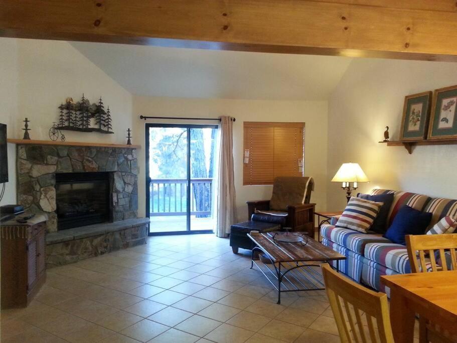 Cozy Flagstaff Home In Cool Pines - Country Club Екстер'єр фото